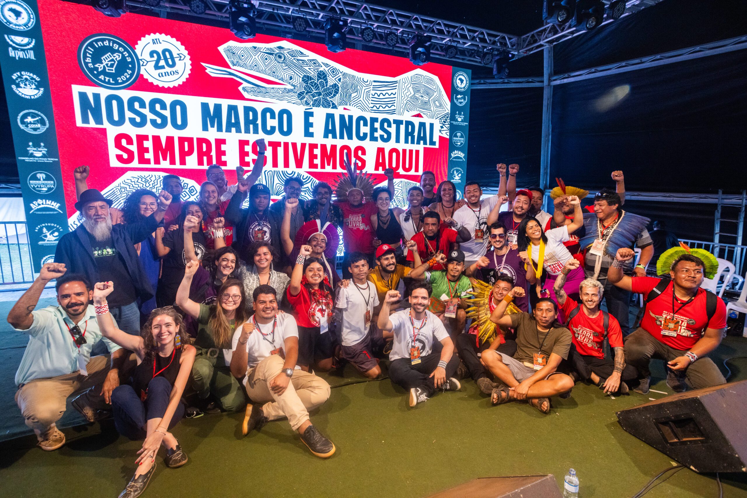 Parte das pessoas que compõem as diferentes comissões do ATL_ foto@kamikiakisedje _ APIB (1)